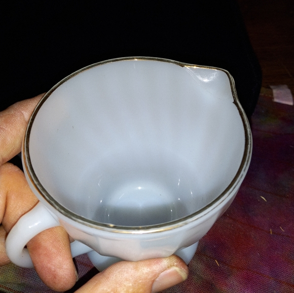 Vintage Anchor Hocking Fire King White Milk Glass Creamer Swirl - Picture 11 of 14